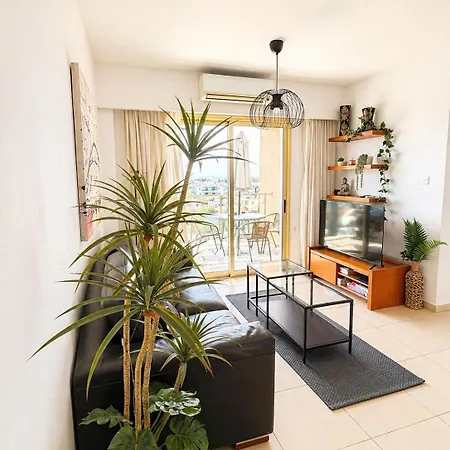 Διαμέρισμα Stunning Sea View Pools Gym Balcony