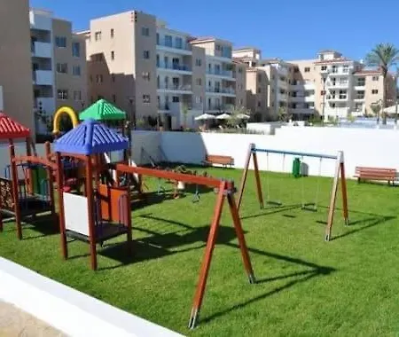Stunning Sea View Pools Gym Balcony * Πάφος